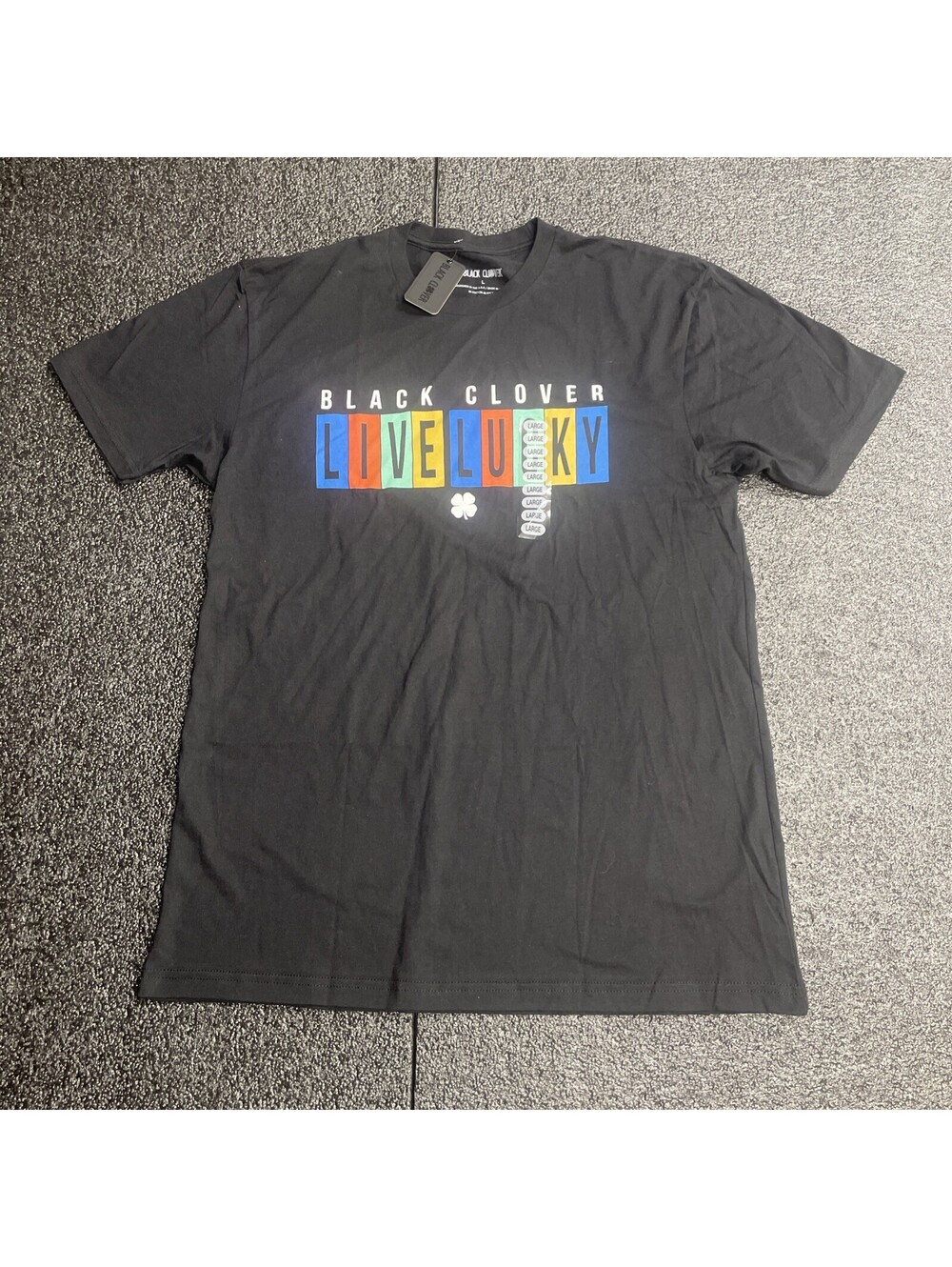 Black Clover Live Lucky T-Shirt Men’s Large Black Graphic Tee NWT